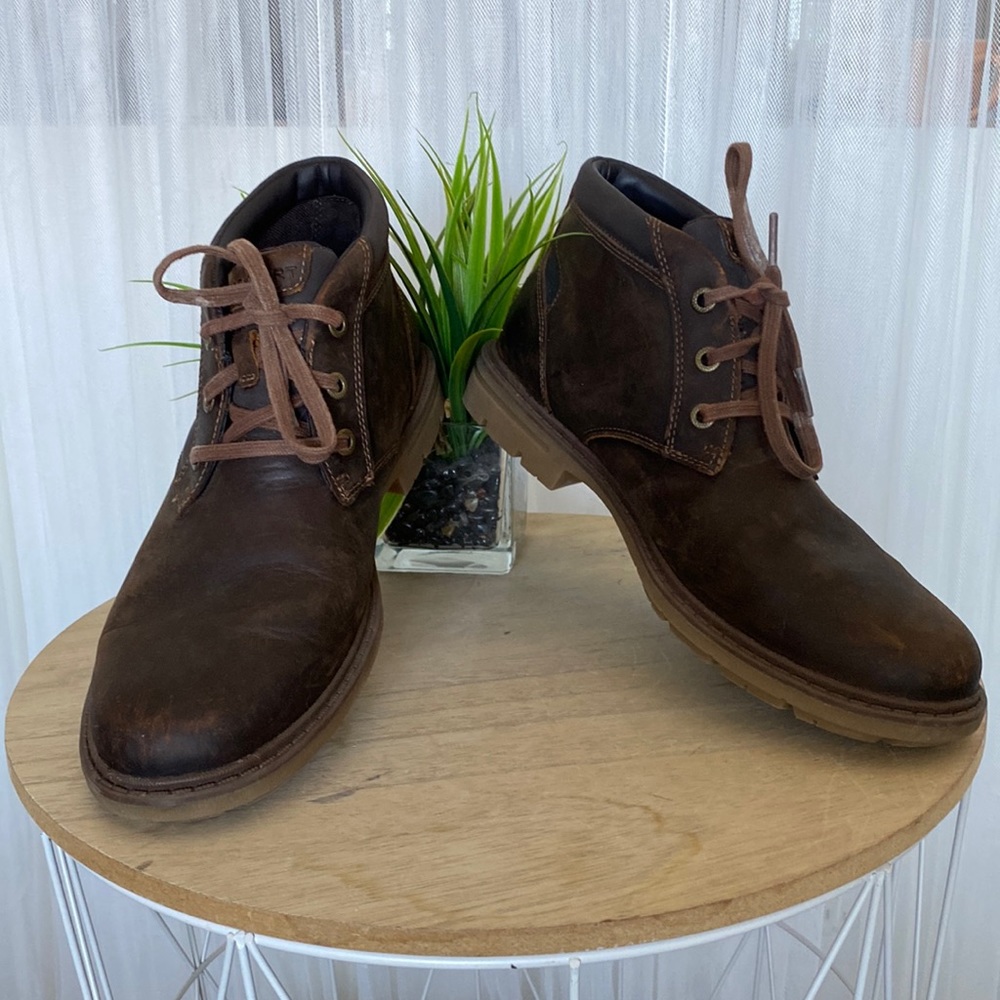 Rockport “Tough Buck Chukka”booties